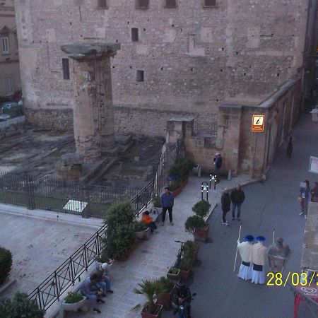 Camere Simili A Ostello Solo Per Uomini - Hostel-Like Rooms Only For Man Taranto Eksteriør billede